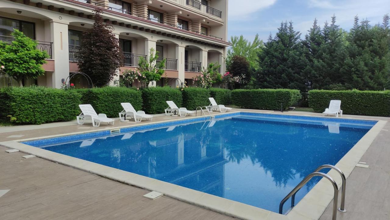 U-Dacha 45 Appartement Sunny Beach Buitenkant foto